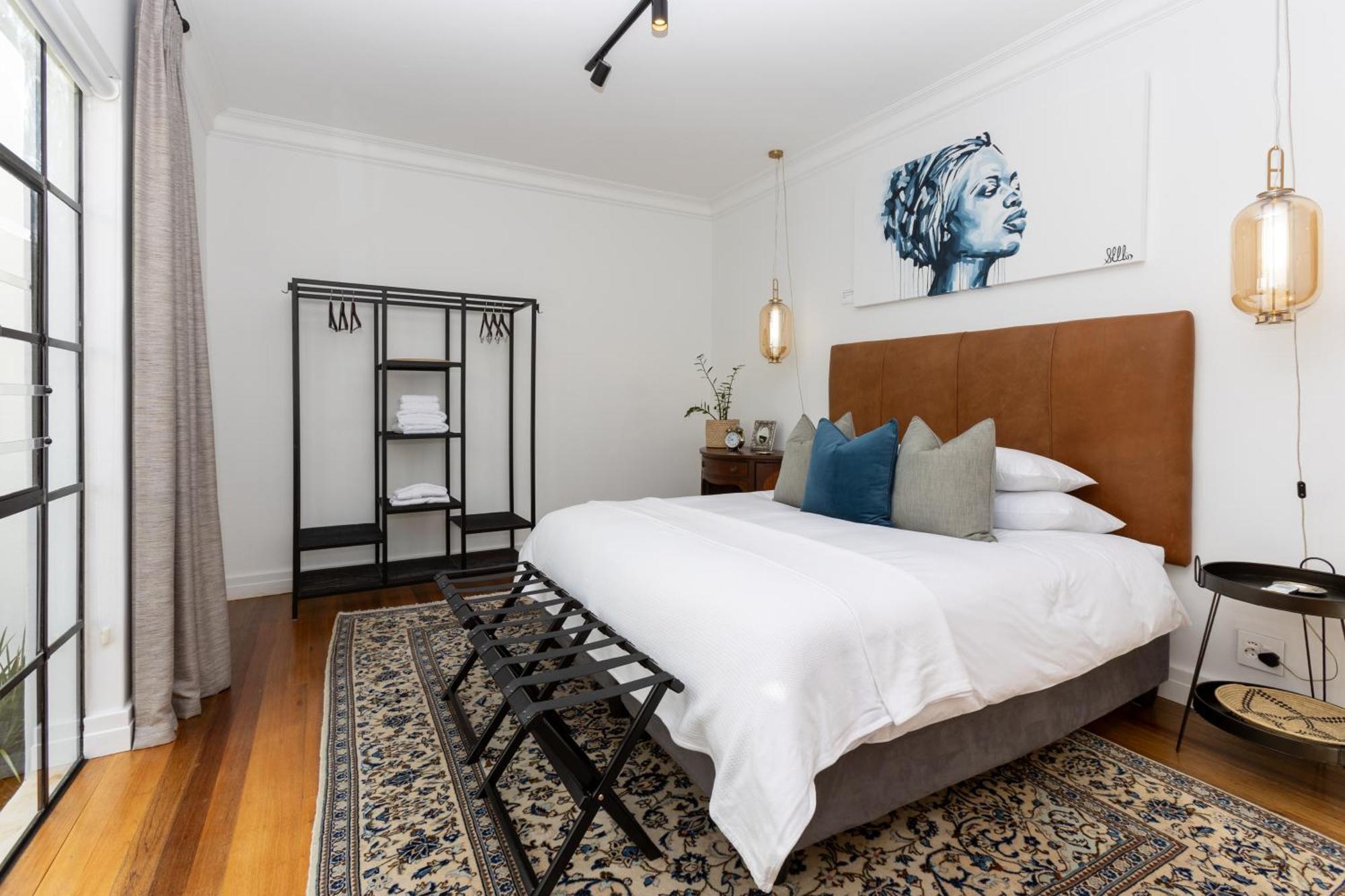 La Maison On Main Self-catering Villa
